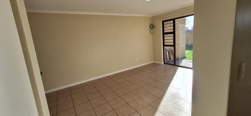To Let 2 Bedroom Property for Rent in Fairview Golf Estate Western Cape